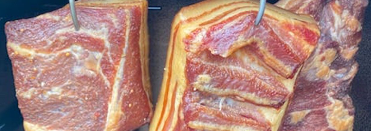 Nem opskrift på hjemmerøget bacon