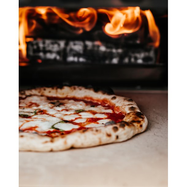 Ooni Karu 16 Pizzaovn, Multi-Fuel