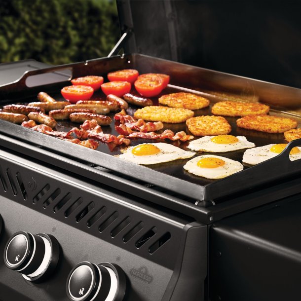 Napoleon Rogue PRO Phantom 30 Plancha Grill