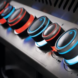 Napoleon Rogue® PRO-S 525, rustfri stål/sort Gasgrill 4 Brænder